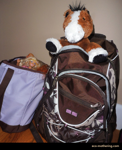packing-kids-stuff