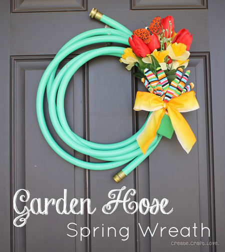 craft-hose-wreath