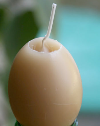 beeswax-egg-candle